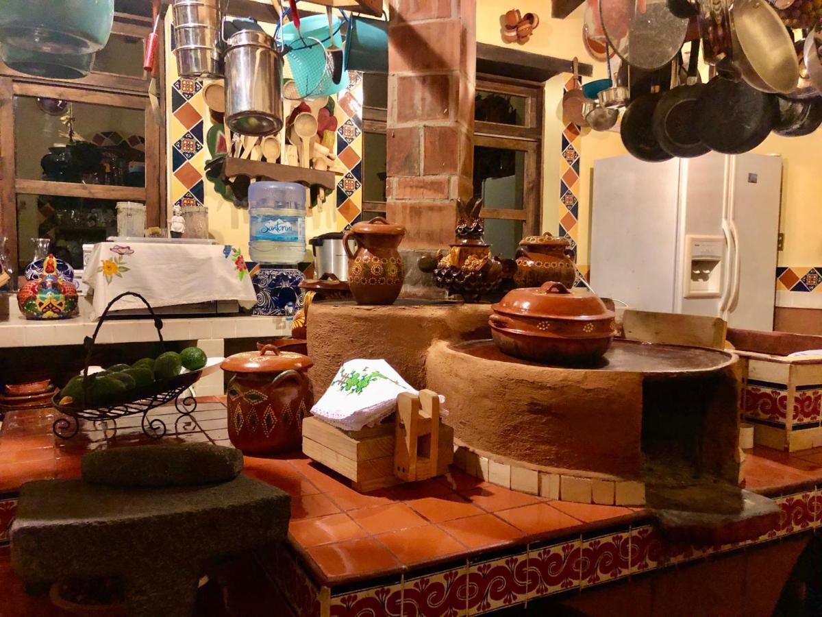 La Gloria de Los Ángeles Tzintzuntzán Exterior foto