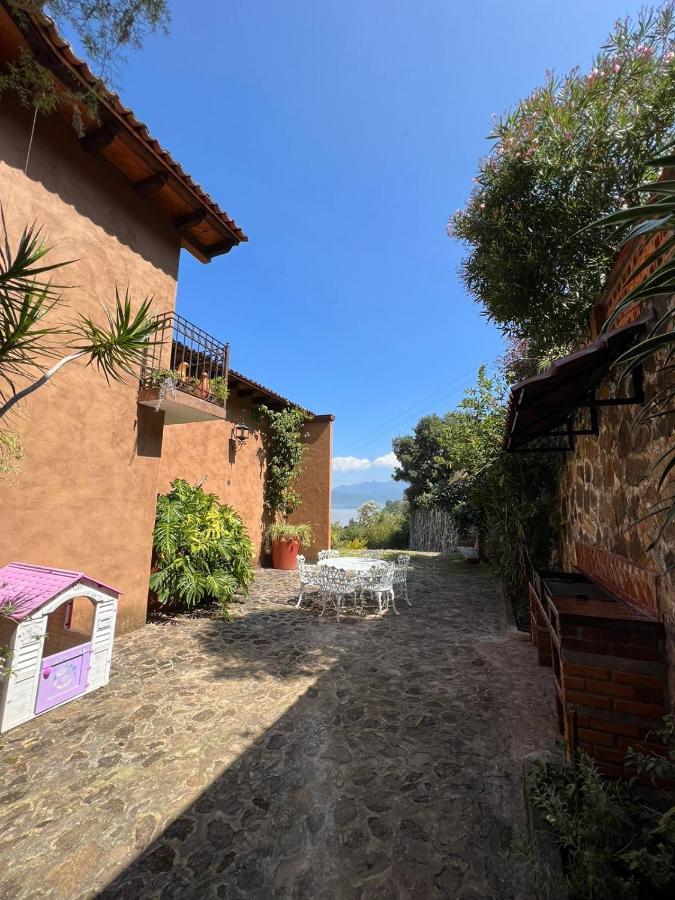 La Gloria de Los Ángeles Tzintzuntzán Exterior foto